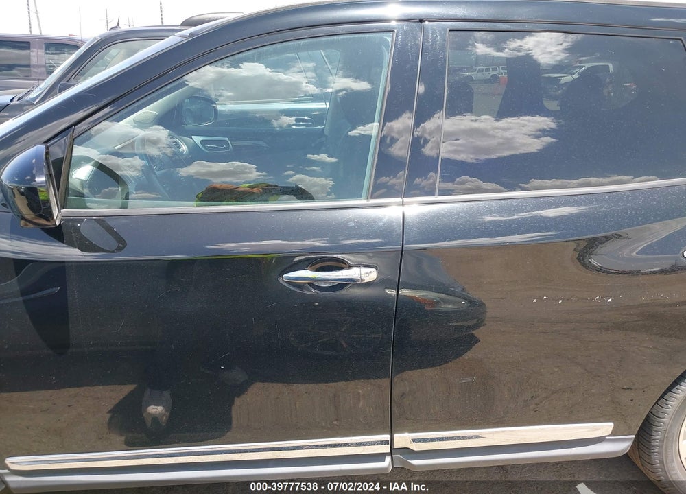 2014 NISSAN PATHFINDER PLATINUM VIN: 5N1AR2MM0EC731242