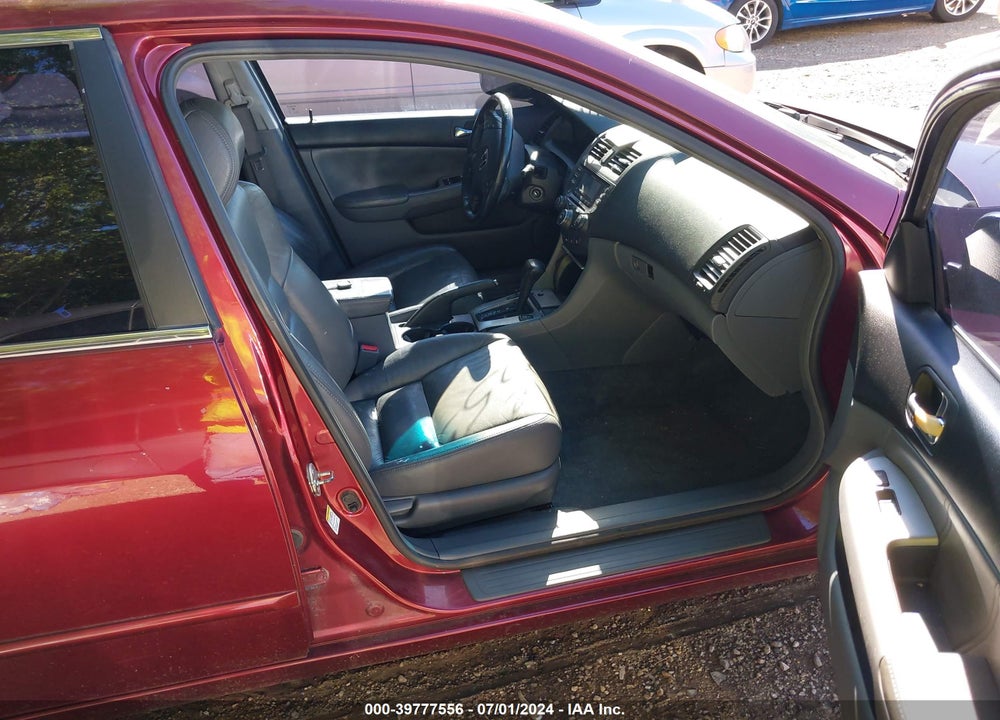 2003 HONDA ACCORD 2.4 EX VIN: 1HGCM56633A031804