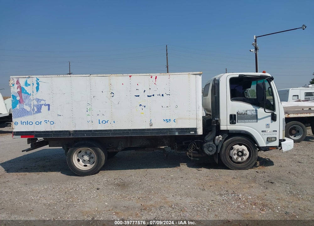 2008 ISUZU NPR VIN: 4KLC4B1U18J800505