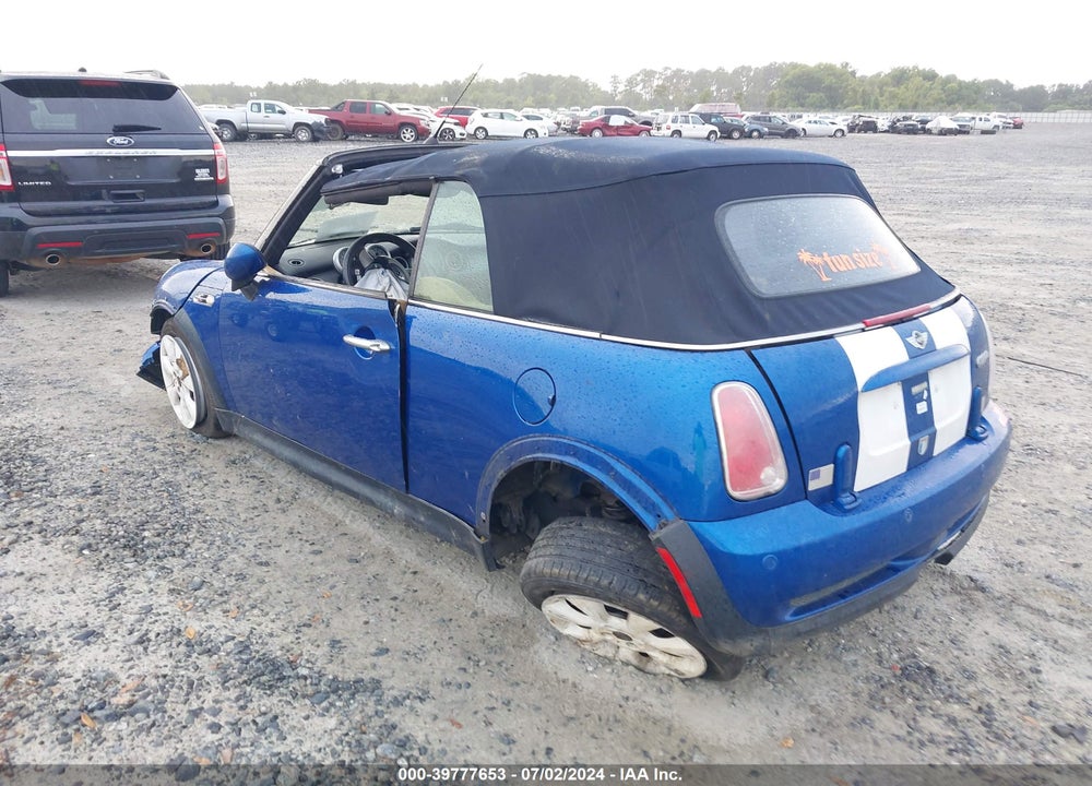2005 MINI COOPER S VIN: WMWRH33415TK55193