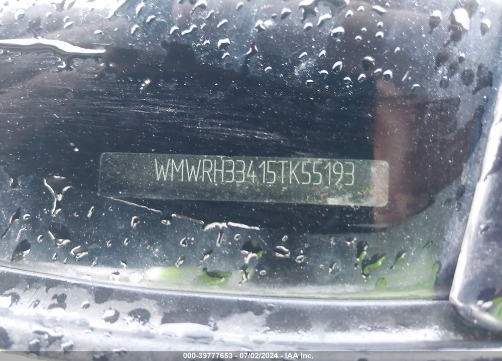 2005 MINI COOPER S VIN: WMWRH33415TK55193