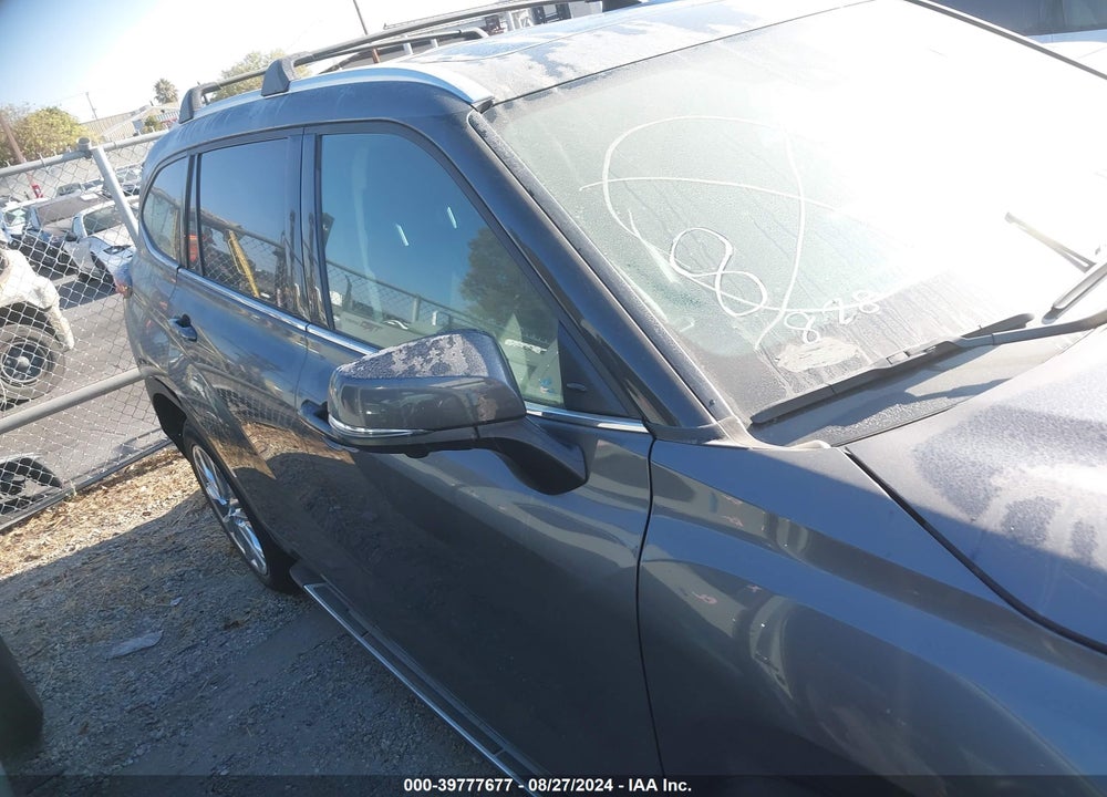 2024 TOYOTA HIGHLANDER HYBRID LIMITED VIN: 5TDXBRCH2RS142584