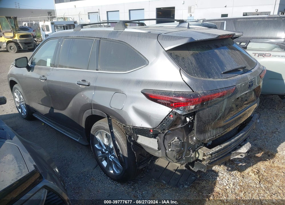 2024 TOYOTA HIGHLANDER HYBRID LIMITED VIN: 5TDXBRCH2RS142584