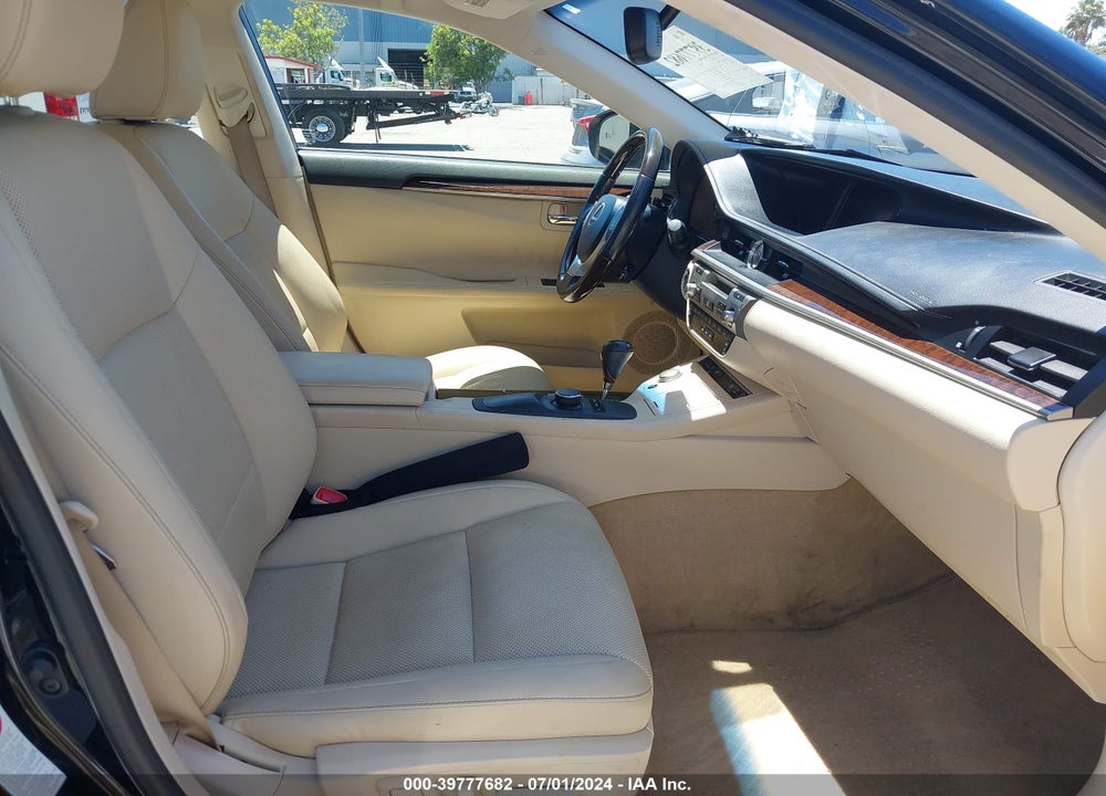 2015 LEXUS ES 350 VIN: JTHBK1GG6F2208987