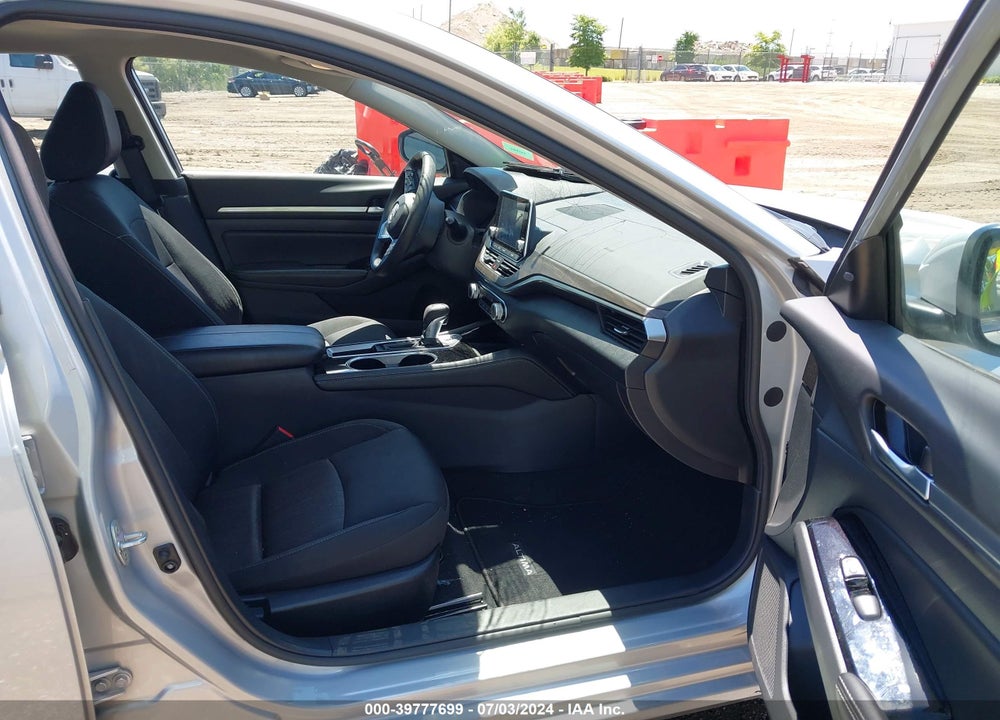 2023 NISSAN ALTIMA SV FWD VIN: 1N4BL4DV6PN364066
