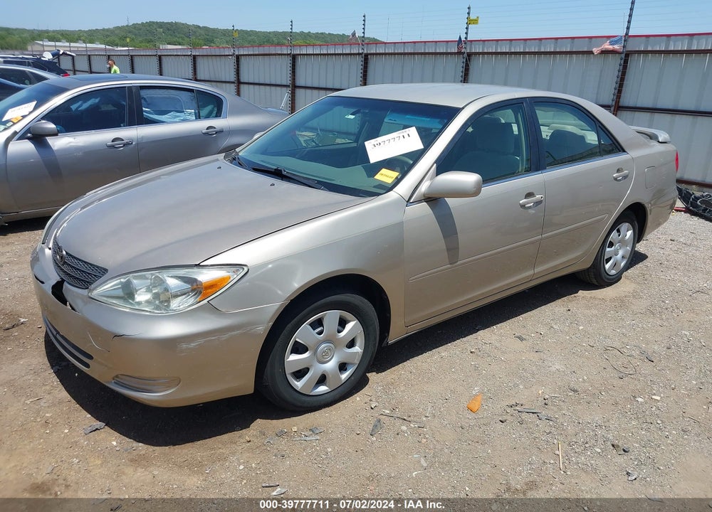 2003 TOYOTA CAMRY LE VIN: 4T1BE32K33U725613