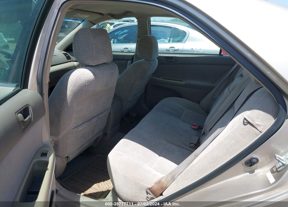2003 TOYOTA CAMRY LE VIN: 4T1BE32K33U725613
