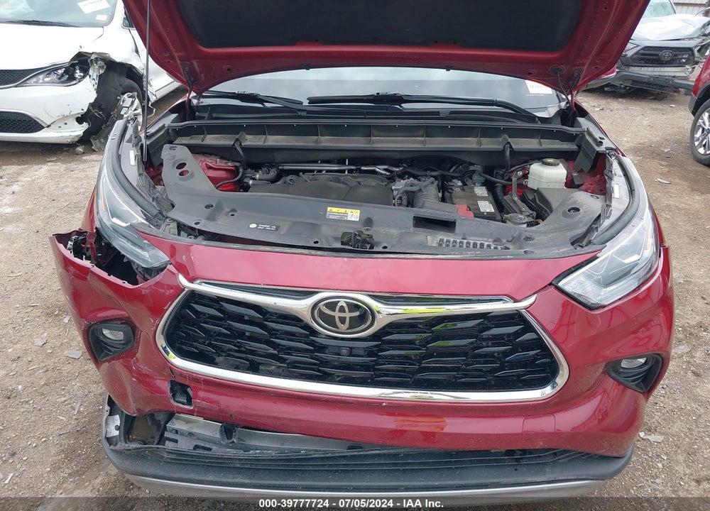 2021 TOYOTA HIGHLANDER PLATINUM VIN: 5TDFZRAH1MS071137