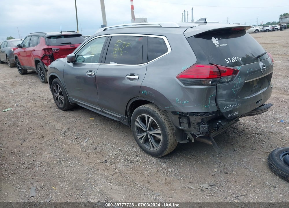 2017 NISSAN ROGUE SL VIN: JN8AT2MV8HW285184