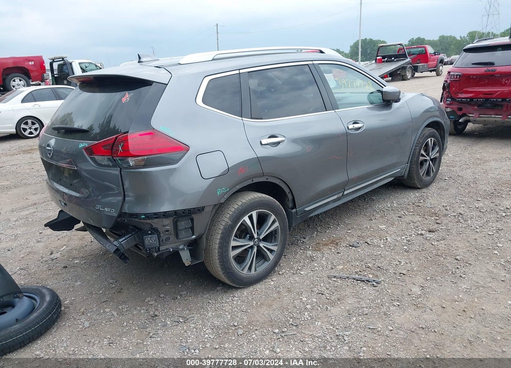 2017 NISSAN ROGUE SL VIN: JN8AT2MV8HW285184
