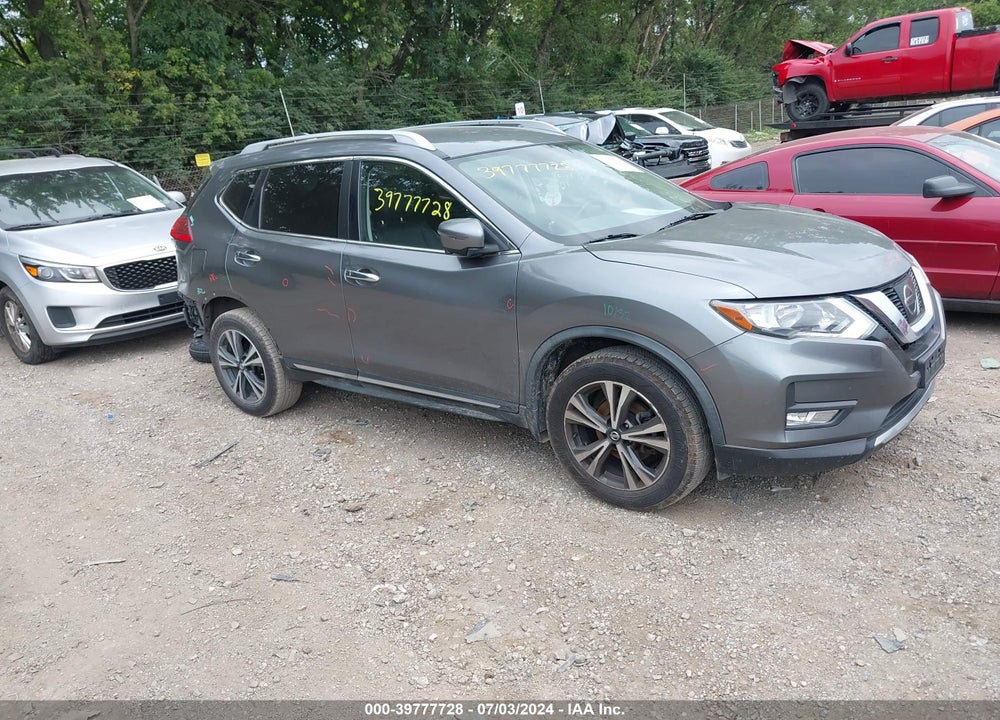 2017 NISSAN ROGUE SL VIN: JN8AT2MV8HW285184