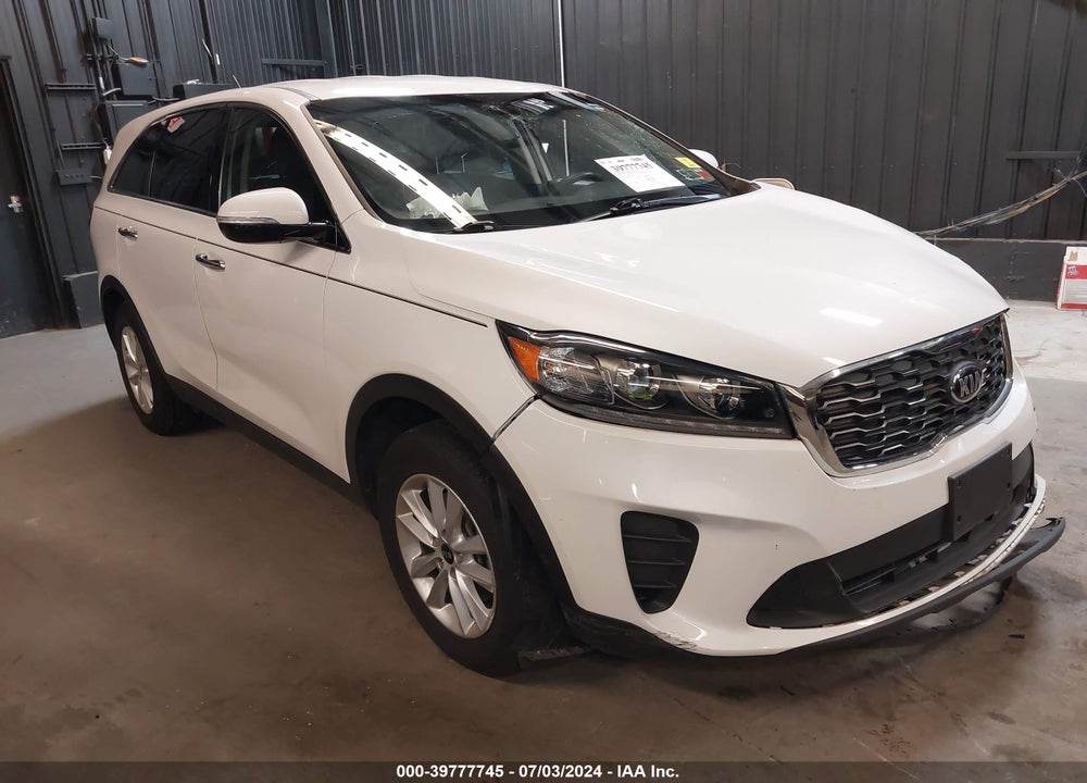 2019 KIA SORENTO 2.4L LX VIN: 5XYPG4A32KG568581