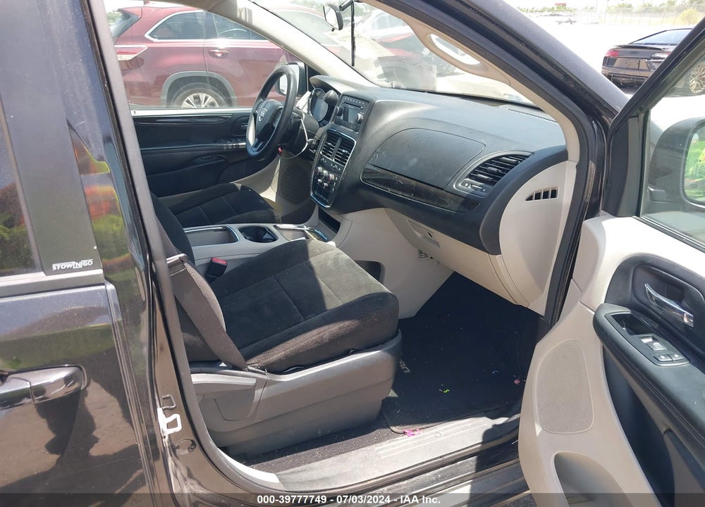 2013 DODGE GRAND CARAVAN SXT VIN: 2C4RDGCG1DR611809