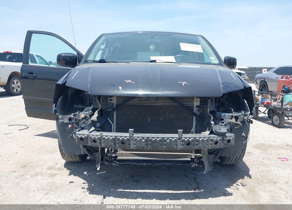 2013 DODGE GRAND CARAVAN SXT VIN: 2C4RDGCG1DR611809