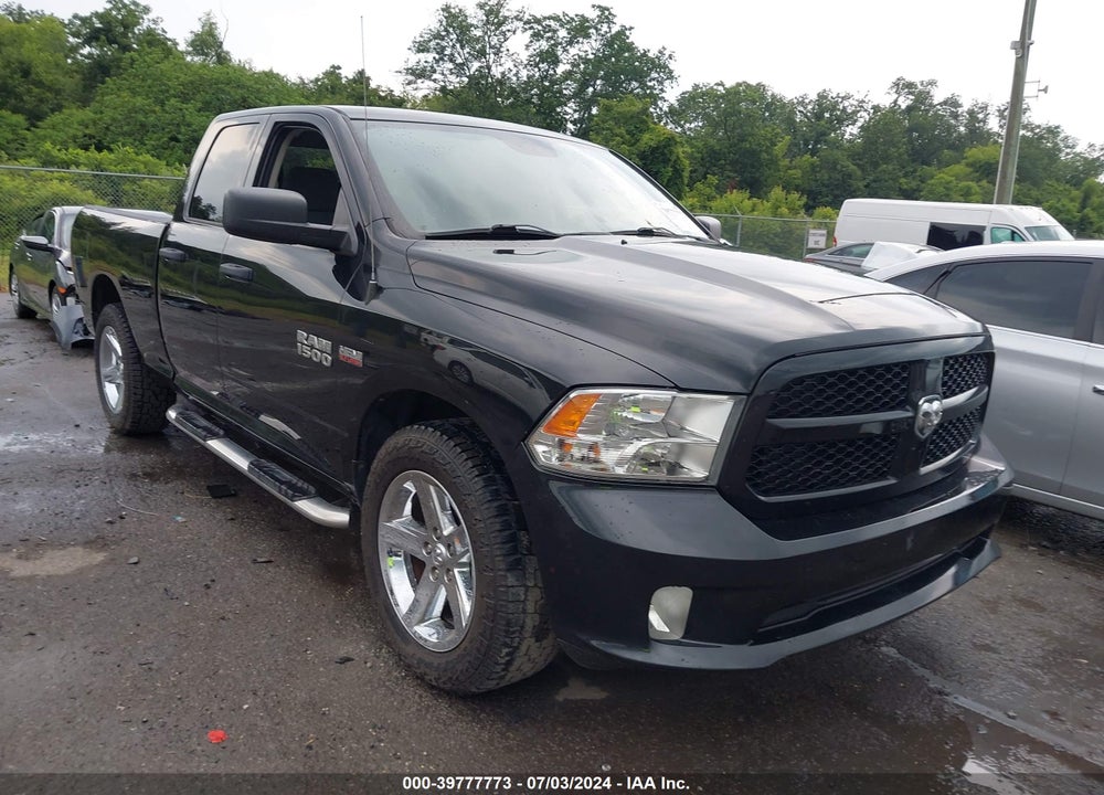 2018 RAM 1500 EXPRESS QUAD CAB 4X2 6'4 BOX VIN: 1C6RR6FTXJS183244