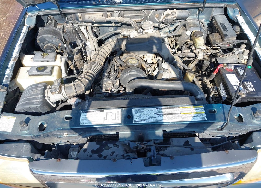 1998 FORD RANGER SPLASH/XL/XLT VIN: 1FTYR10C0WPB04500