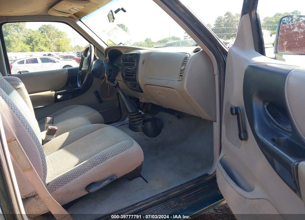 1998 FORD RANGER SPLASH/XL/XLT VIN: 1FTYR10C0WPB04500