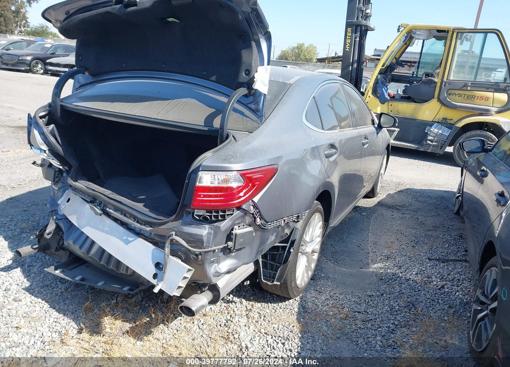 2014 LEXUS ES 350 VIN: JTHBK1GG4E2114685