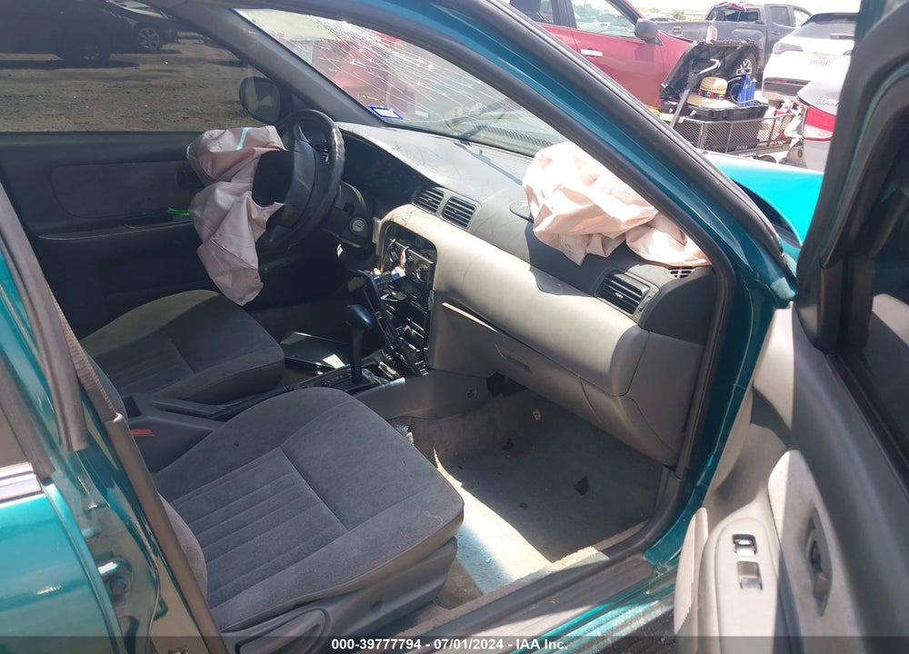 1996 NISSAN SENTRA XE/GXE VIN: 3N1AB41D3TL014024