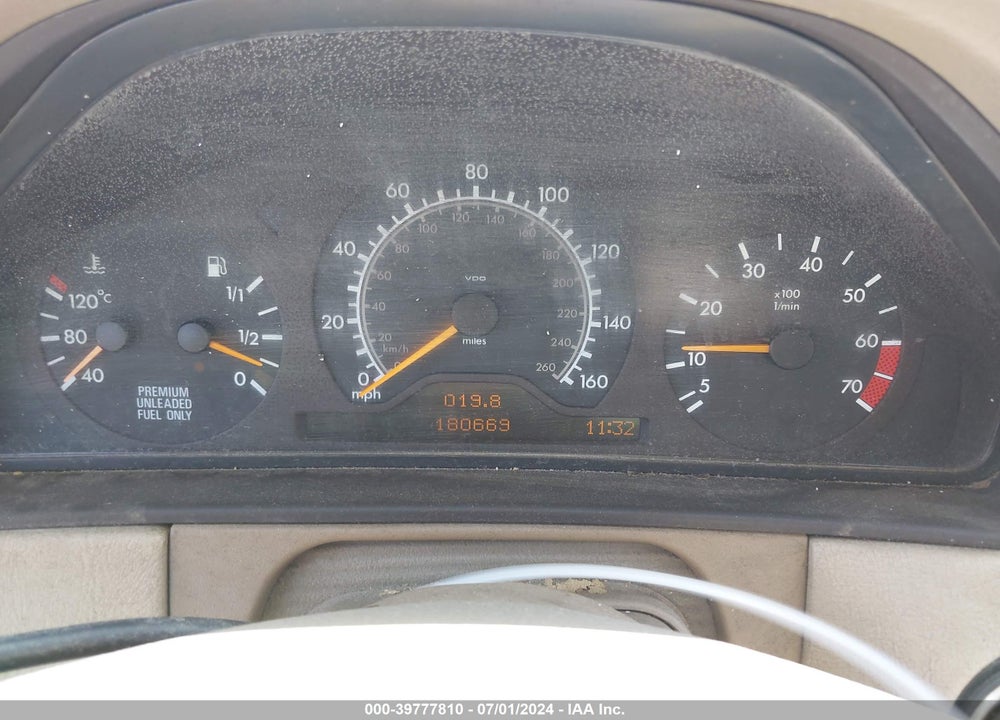 1998 MERCEDES-BENZ E 320 VIN: WDBJF65F5WA687450