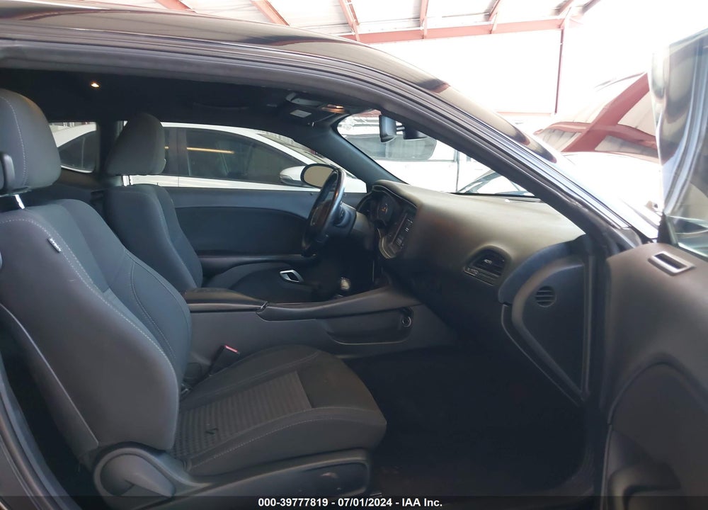 2018 DODGE CHALLENGER SXT VIN: 2C3CDZAG7JH302789