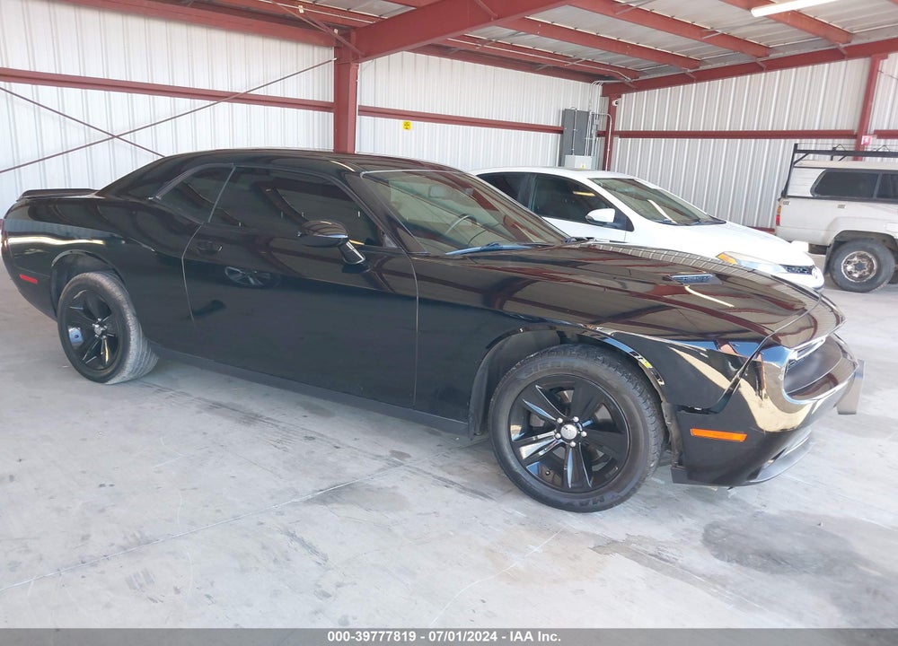2018 DODGE CHALLENGER SXT VIN: 2C3CDZAG7JH302789