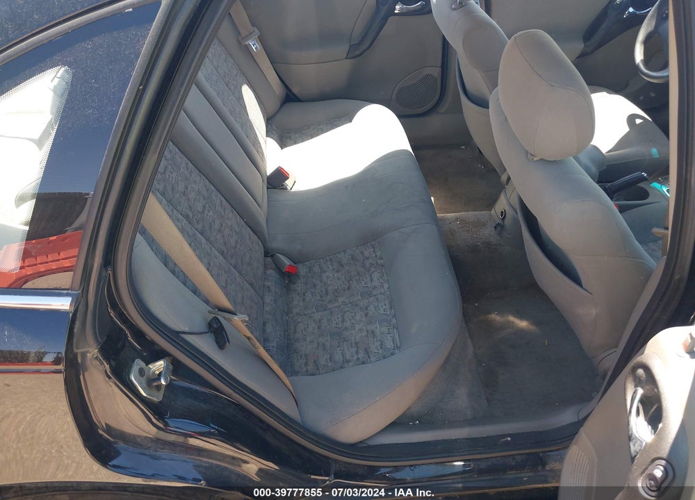 2005 SATURN L300 VIN: 1G8JD54R45Y506528