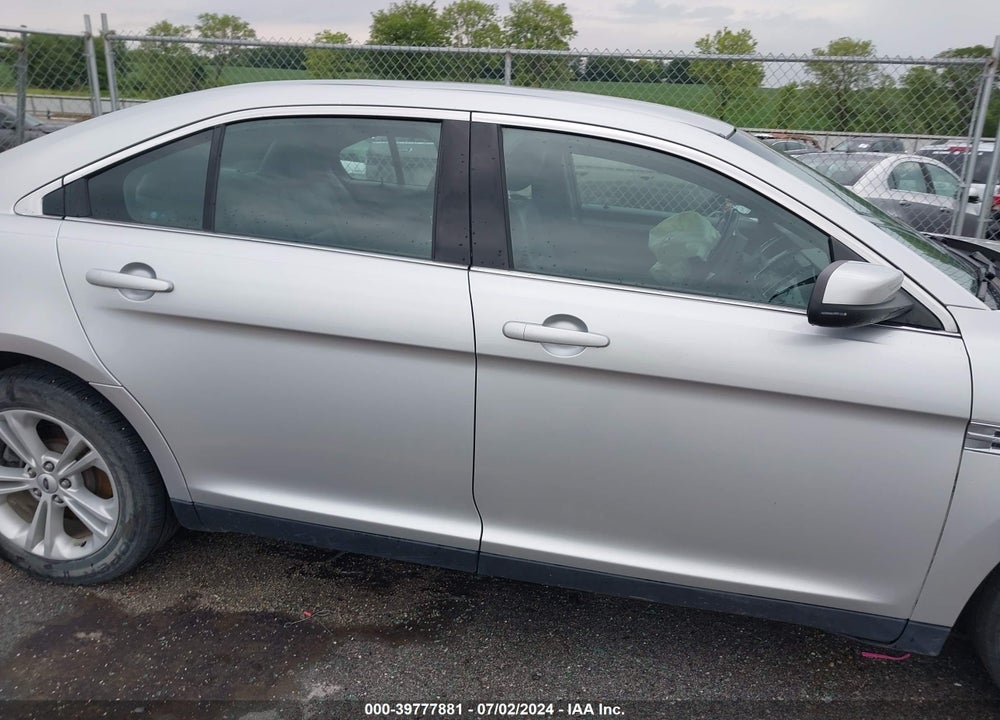 2018 FORD TAURUS SEL VIN: 1FAHP2E81JG107226