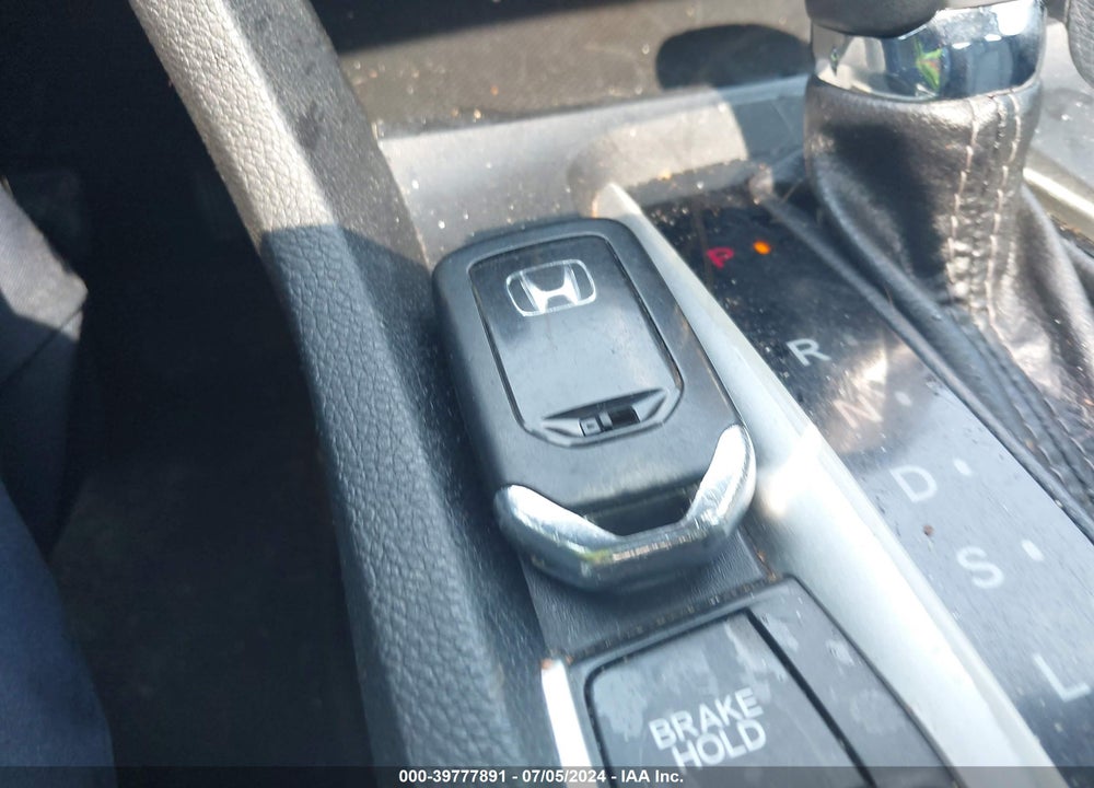 2016 HONDA CIVIC EX-L VIN: 19XFC1F75GE040684