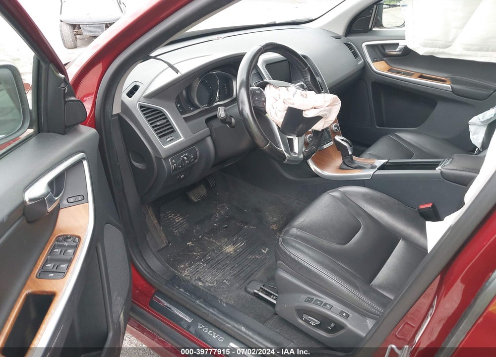2017 VOLVO XC60 T6 INSCRIPTION VIN: YV449MRUXH2061292