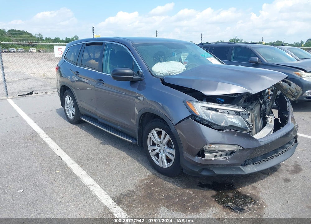 2016 HONDA PILOT LX VIN: 5FNYF5H19GB050421