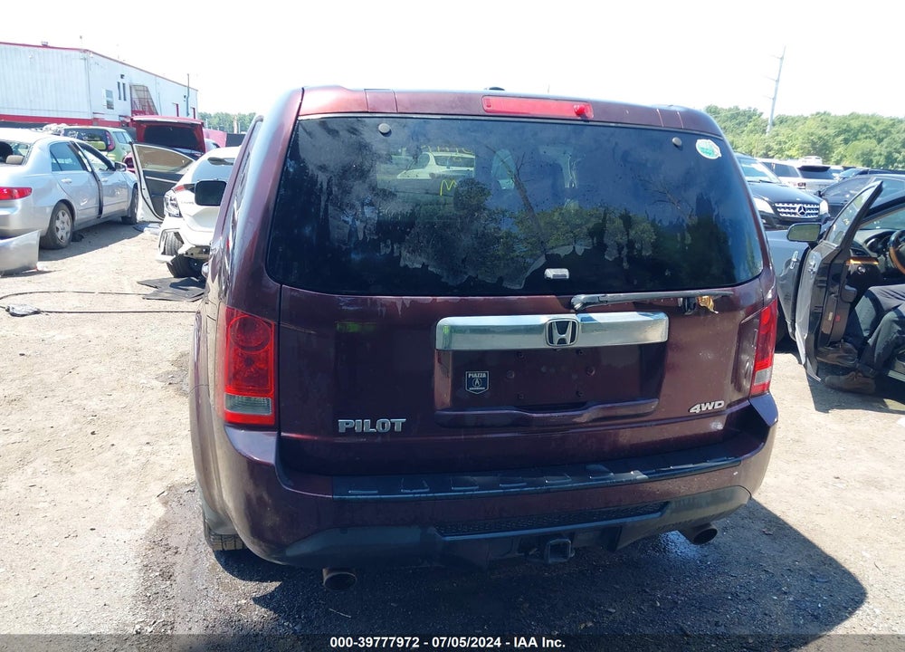 2014 HONDA PILOT EX-L VIN: 5FNYF4H5XEB043553