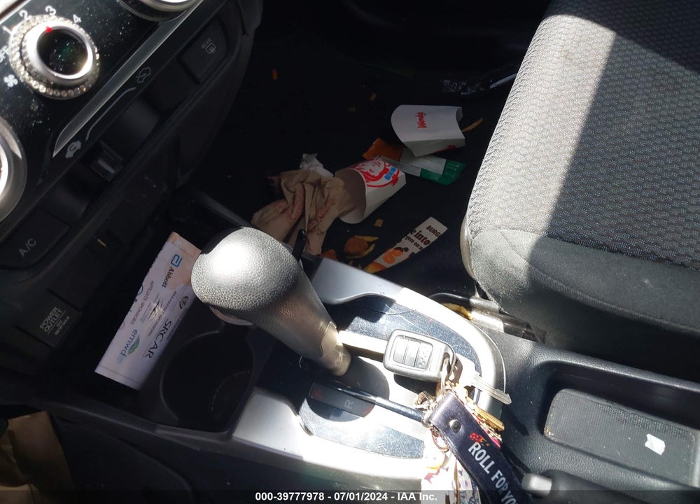 2019 HONDA FIT LX VIN: 3HGGK5H43KM738860
