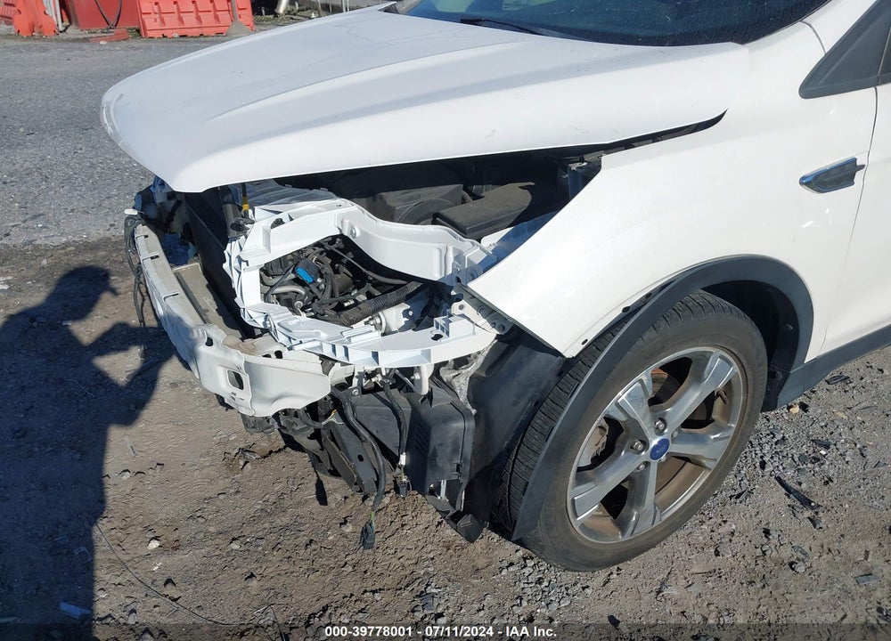 2017 FORD ESCAPE VIN: 1FMCU0GD8HUA19440