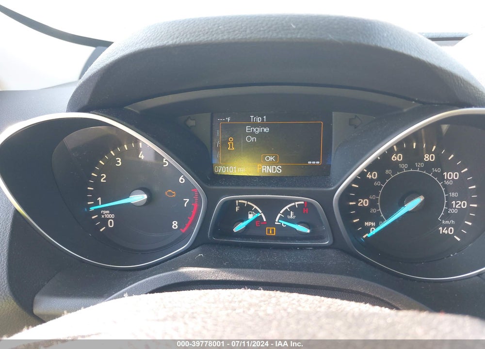 2017 FORD ESCAPE VIN: 1FMCU0GD8HUA19440