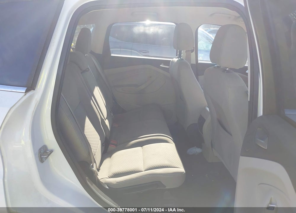 2017 FORD ESCAPE VIN: 1FMCU0GD8HUA19440