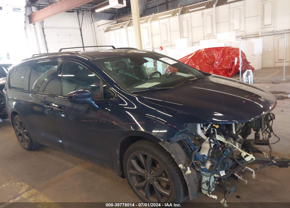 2019 CHRYSLER PACIFICA TOURING PLUS VIN: 2C4RC1FG5KR589242
