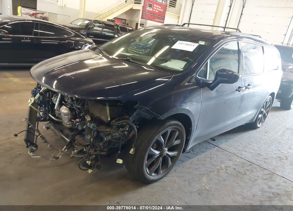 2019 CHRYSLER PACIFICA TOURING PLUS VIN: 2C4RC1FG5KR589242