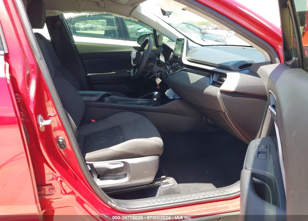 2020 TOYOTA C-HR LE VIN: JTNKHMBX5L1070705