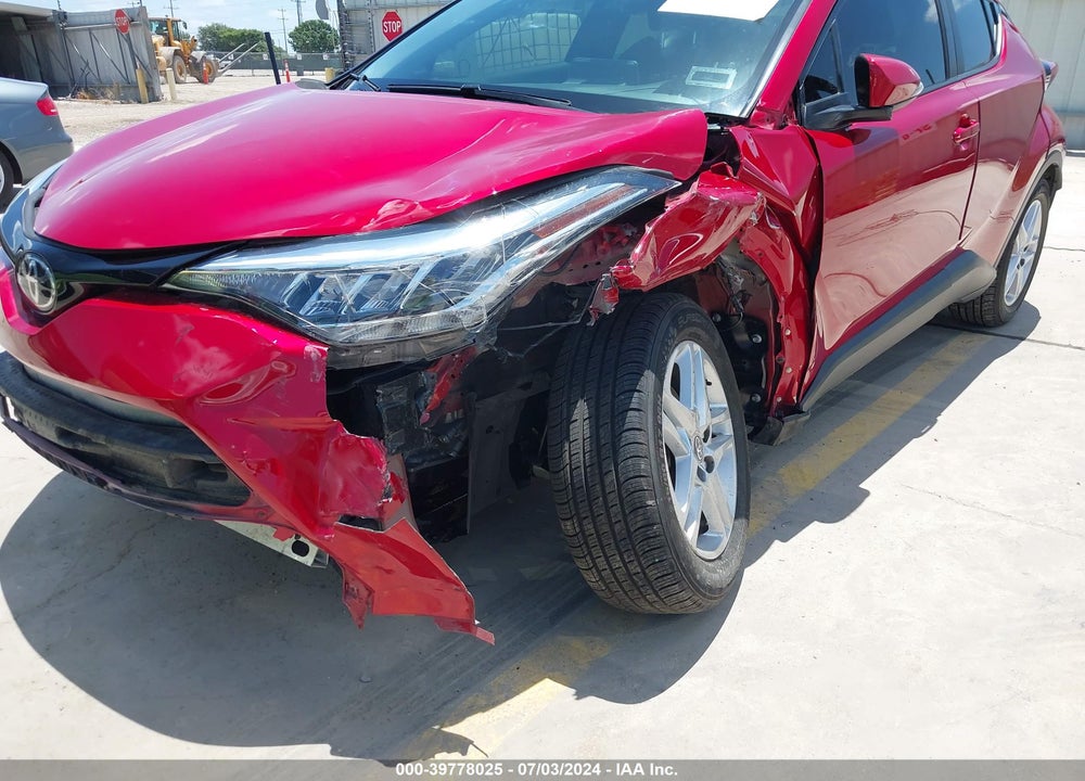 2020 TOYOTA C-HR LE VIN: JTNKHMBX5L1070705
