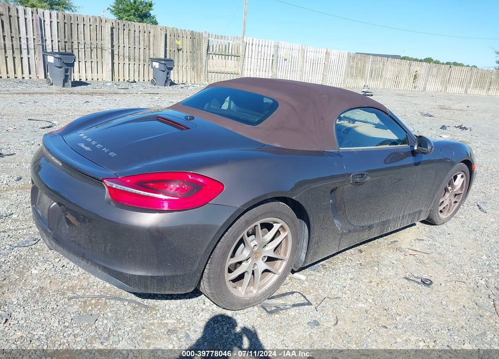 2015 PORSCHE BOXSTER VIN: WP0CA2A82FS121071