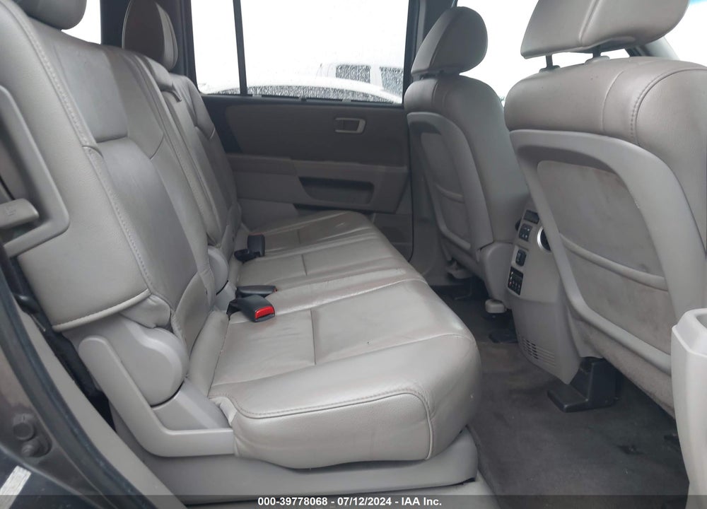 2012 HONDA PILOT TOURING VIN: 5FNYF4H97CB011238