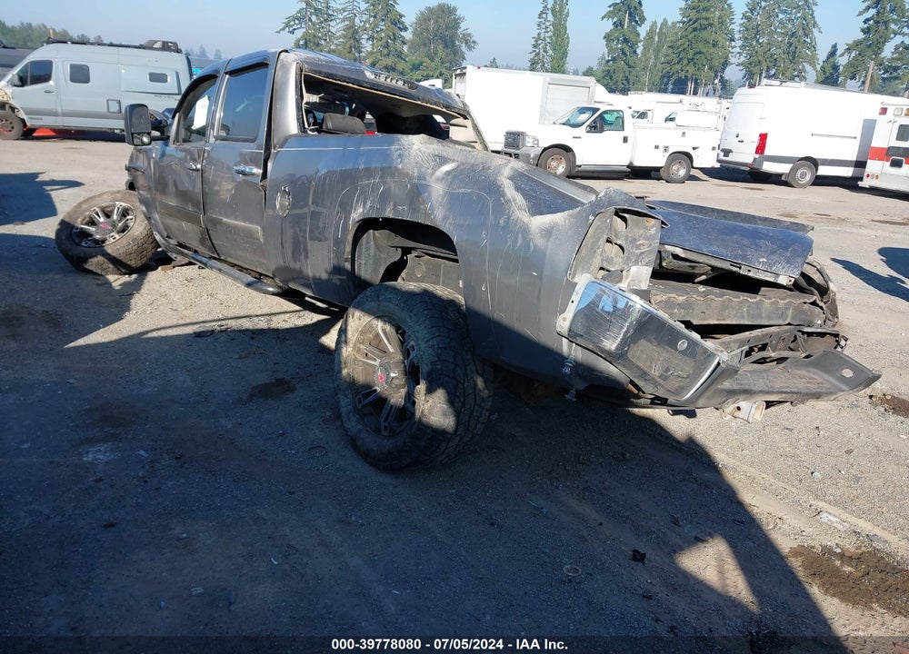2008 CHEVROLET SILVERADO 2500HD LTZ VIN: 1GCHK236X8F138288
