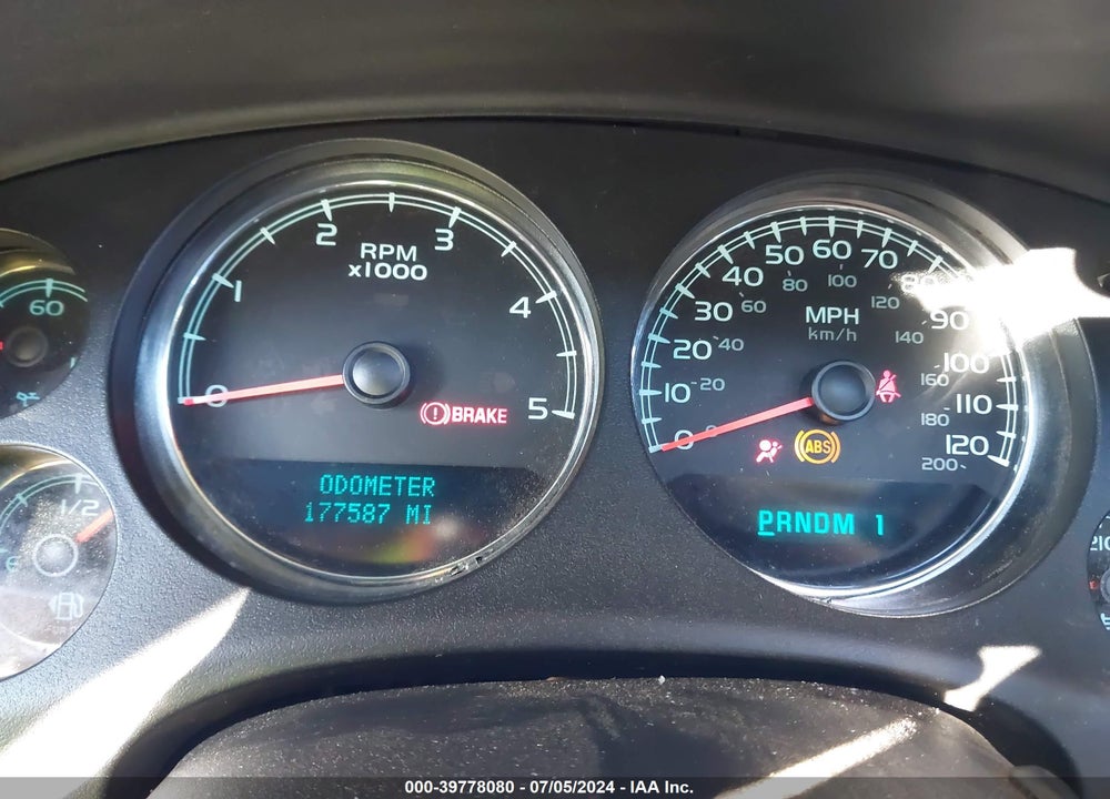 2008 CHEVROLET SILVERADO 2500HD LTZ VIN: 1GCHK236X8F138288