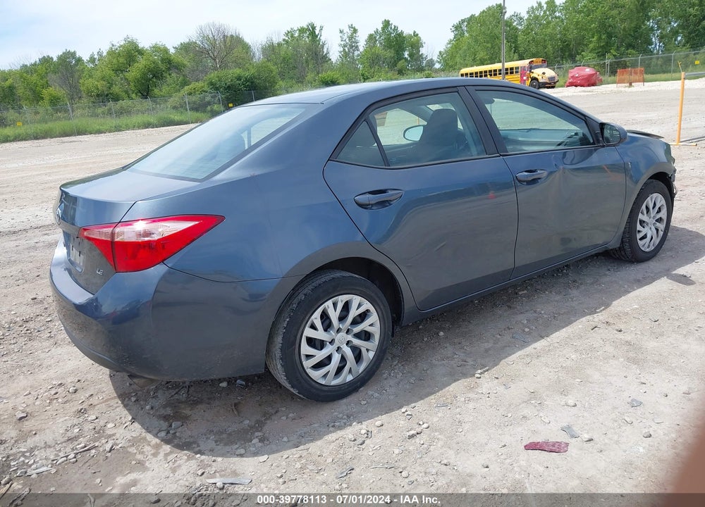 2019 TOYOTA COROLLA LE VIN: 2T1BURHE1KC242029