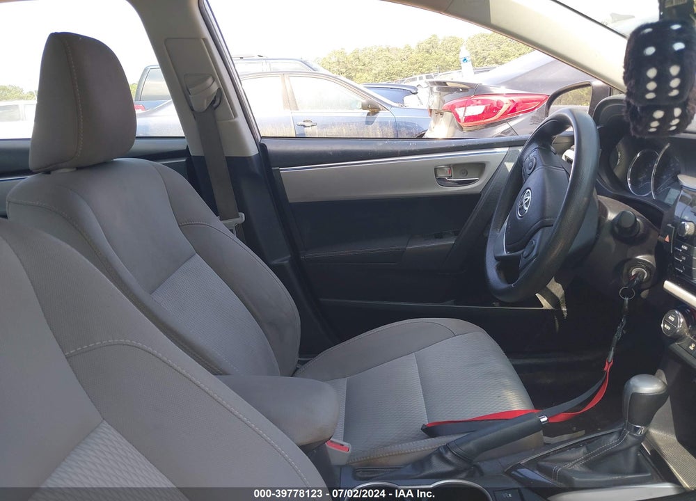 2016 TOYOTA COROLLA LE VIN: 2T1BURHE9GC558852