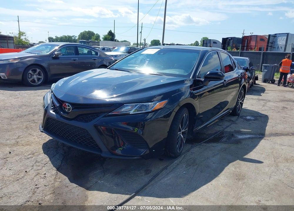 2018 TOYOTA CAMRY SE VIN: JTNB11HK7J3020128