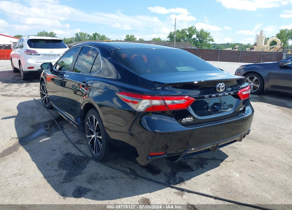 2018 TOYOTA CAMRY SE VIN: JTNB11HK7J3020128