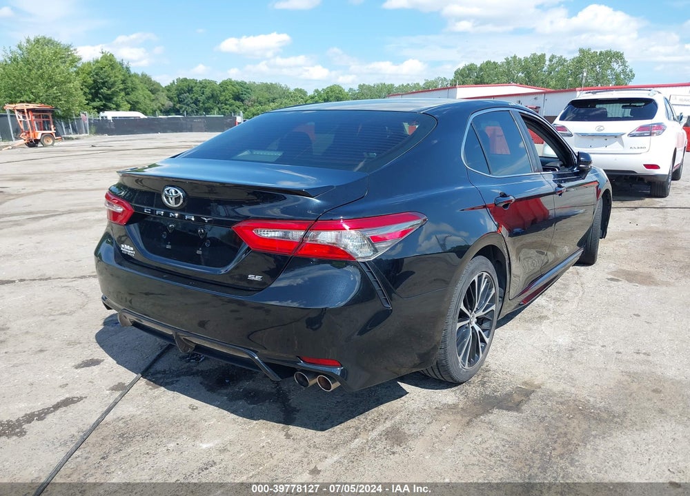2018 TOYOTA CAMRY SE VIN: JTNB11HK7J3020128