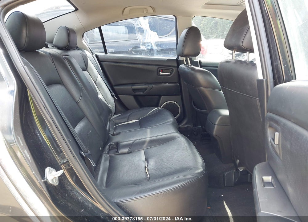2008 MAZDA 3 S TOURING VIN: JM1BK323581862535